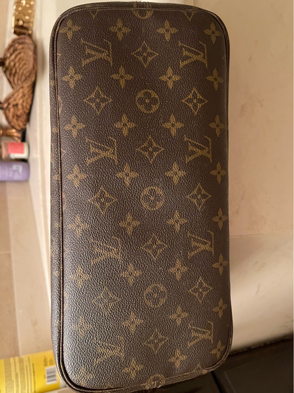 Louis Vuitton Monogram Neverfull MM Canvas Tote With Leather Trim and Dust Bag - Picture 10 of 16